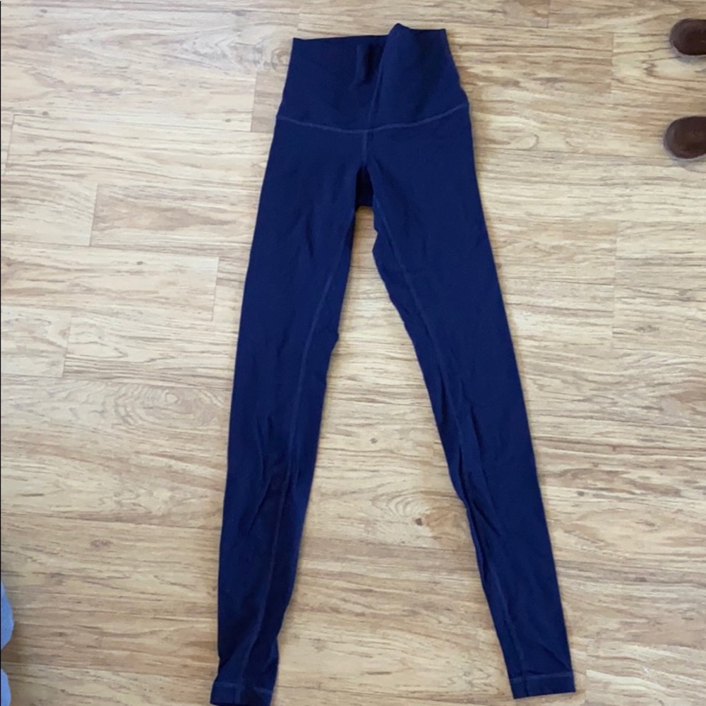 Lululemon leggings.